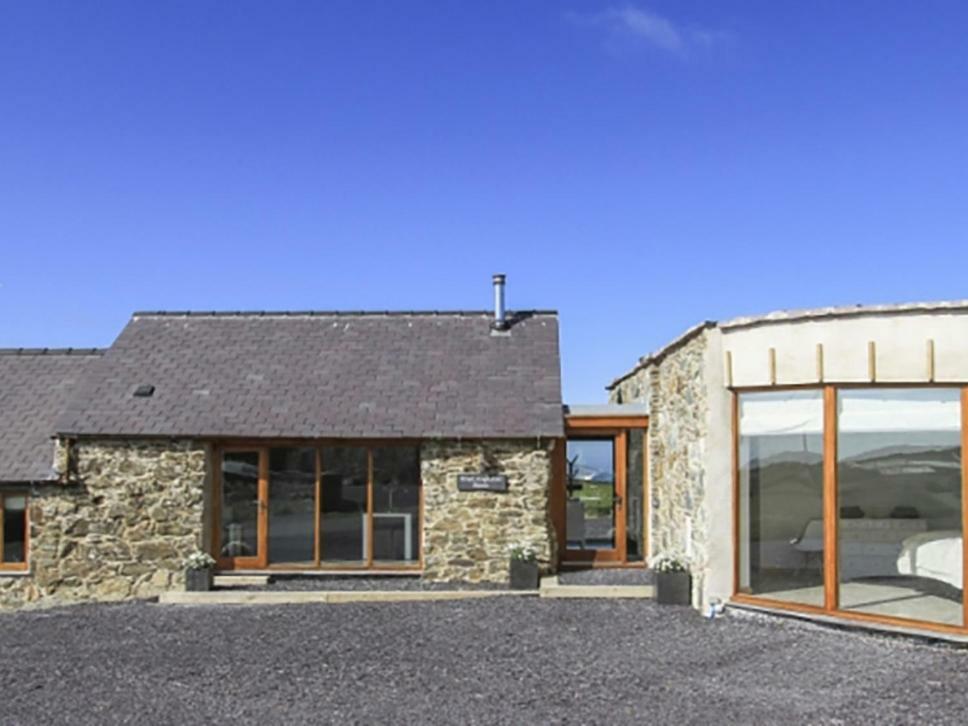 Rhyd Angharad Barns Villa Llanrhyddlad Kültér fotó